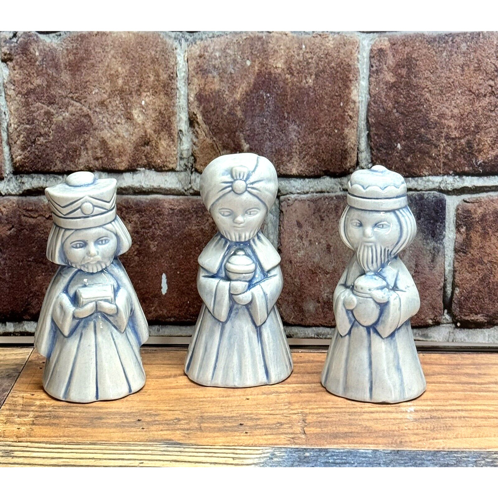 Vtg 1975 White Porcelain 3 Wise Men Kings Magi Nativity Blue Hand Painted Glaze